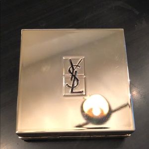 Ysl Touché Eclat Cushion Compact Foundation